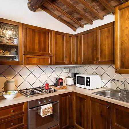 Borgo Dei Fondi Tatil Evi