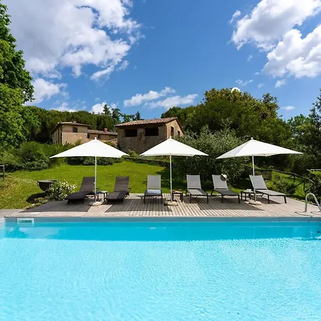 Borgo Dei Fondi بيت للعطل *