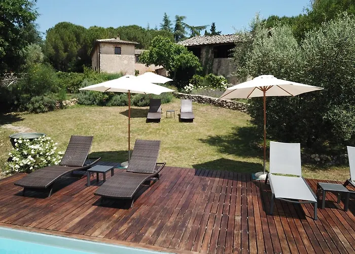 Borgo Dei Fondi 펜션 *