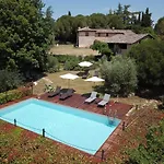 Borgo Dei Fondi *